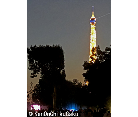 エッフェル塔-花火1