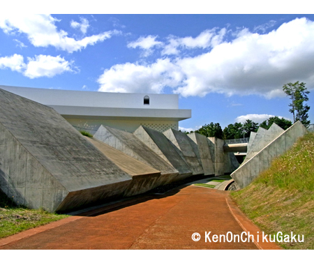 青森県立美術館8
