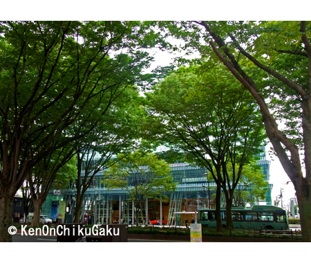 せんだいメディアテーク1