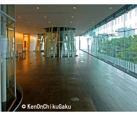 せんだいメディアテーク5