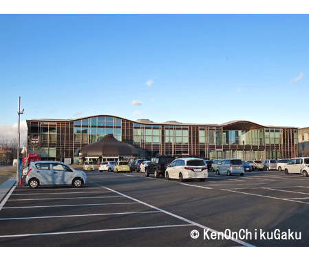 ぎふメディアコスモス-1