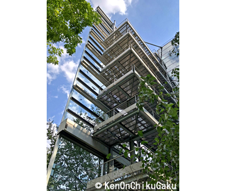 カルティエ現代美術財団4