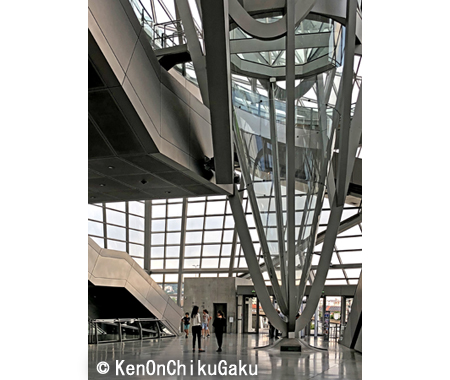 コンフリュアンス博物館8